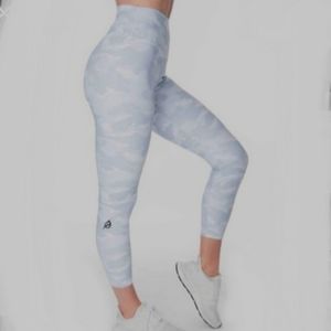 P'tula Desa'ree Legging